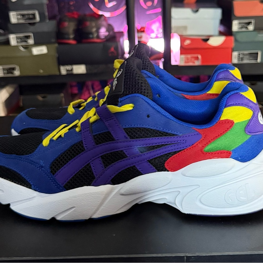 ASICS Gel-BND Menss Blue and Black Sneakers 11.5 - Picture 3 of 5